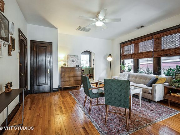 4th image of 2955 N. Kedzie Avenue #3