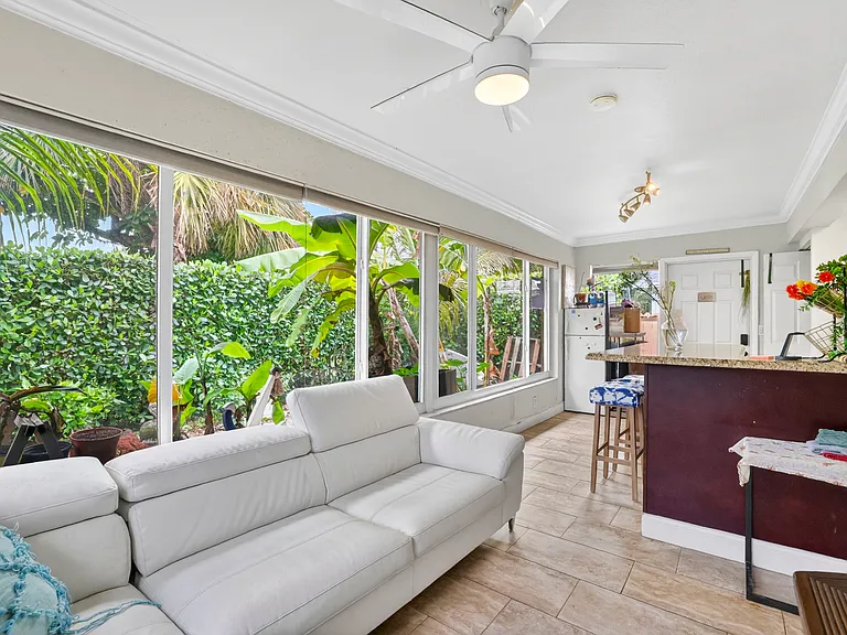 3207 Marine Dr #D — Photo 12