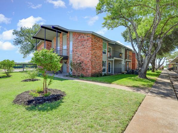 3000 W Adams Ave #610