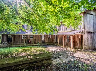 426 Largemouth Dr, Scottsville, KY 42164