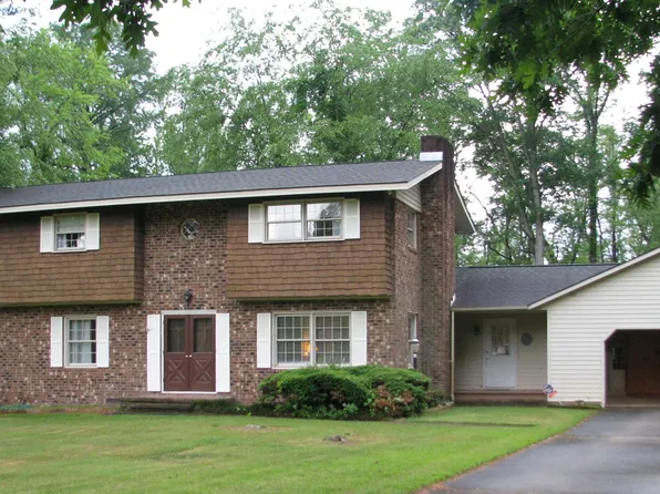 107 Broad Leaf Drive, Plymouth, NC 27962