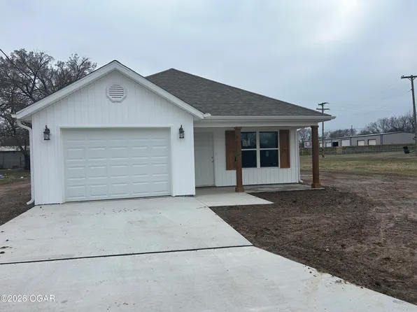 1632 E 3rd St, Joplin, MO 64801