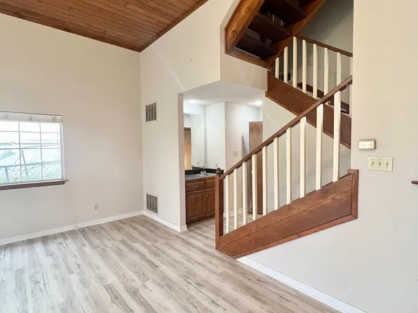 1368 Sherman Ave #1358, Leavenworth, KS 66048