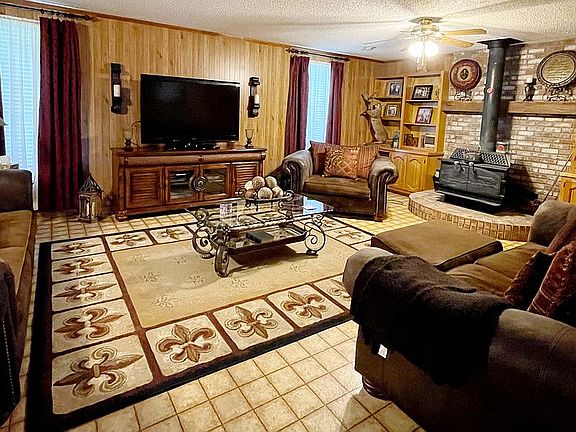 3rd image of 12945 Tannehill Ln
