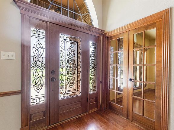 5th image of 61 Timbercreek Ct