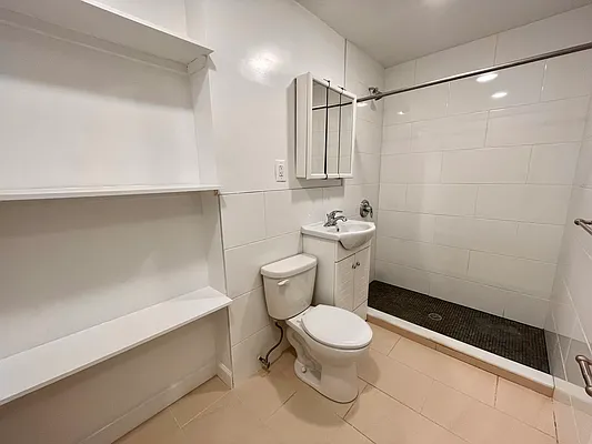 Rented by Compass | media 12