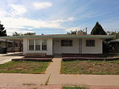 1st image of 7704 Parkland Dr