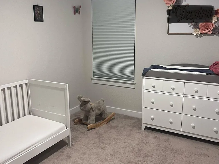 2nd bedroom.