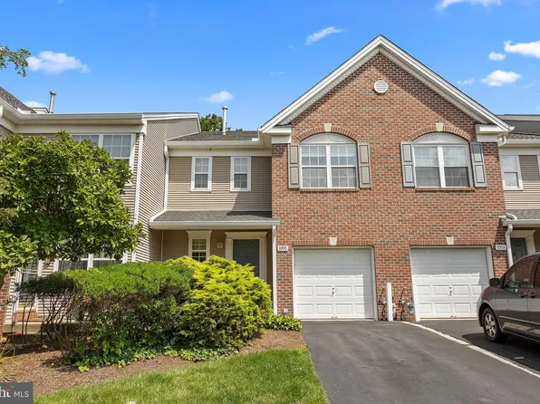3395 Woodland Cir #28, Huntingdon Valley, PA 19006