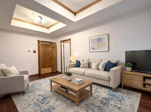 44 West 7th Street image 1 of 11