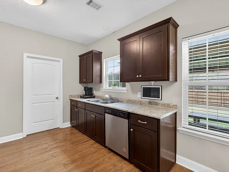 245 Alcott Cir — Photo 11