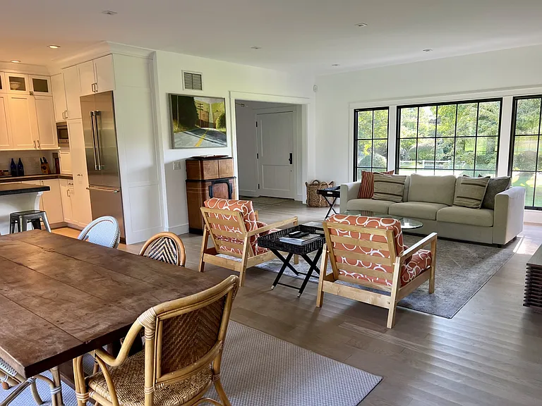 9 Chester Ave — Photo 9