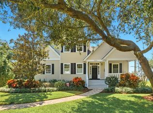 580 W 10th Ave, Mount Dora, FL 32757