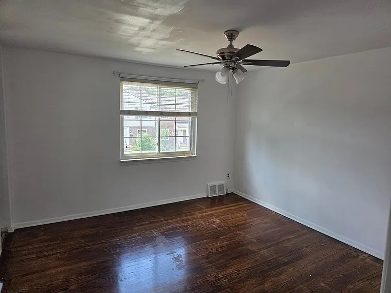 23109 Edsel Ford Ct — Photo 7