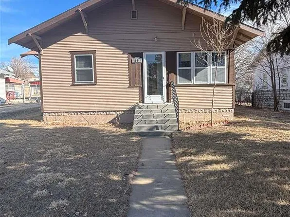 1010 Avenue B, Bayard, NE 69334