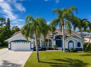 9132 Bryant Rd, Fort Myers, FL 33967