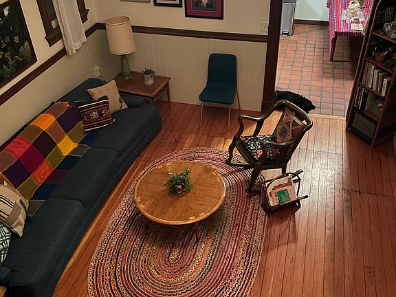 Living room with tenant_s furniture