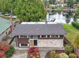 31430 W Lake Morton Drive SE, Kent, WA 98042