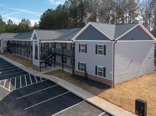 132 Brookside Ln APT H, South Hill, VA 23970
