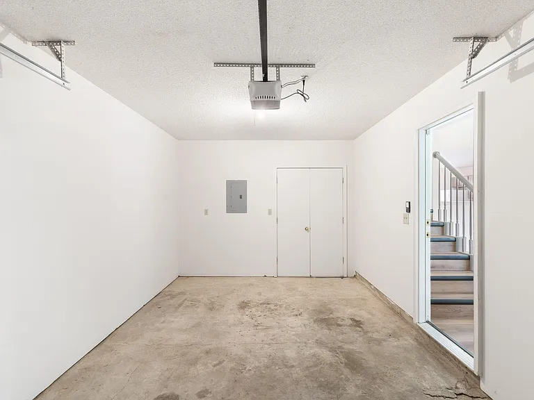 4412 Cheryl Ct — Photo 41
