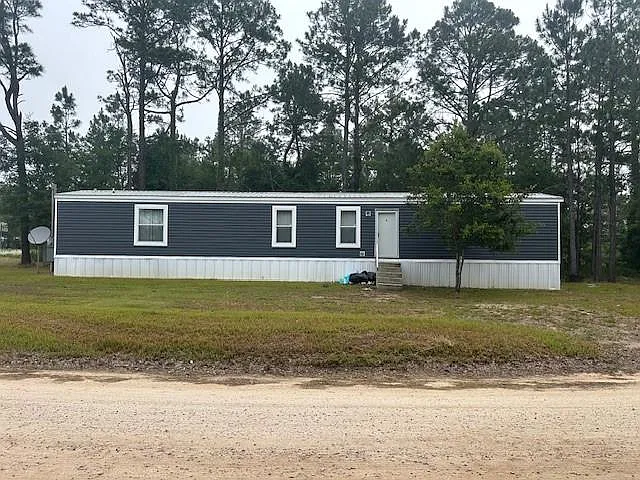 15480 Findley Rd — Photo 1