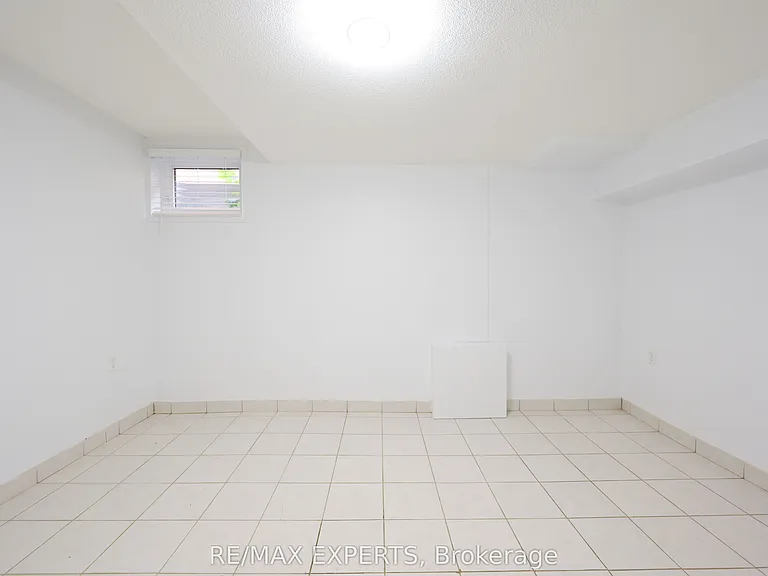 59 Silver Arrow Cres #BASEMENT — Photo 24