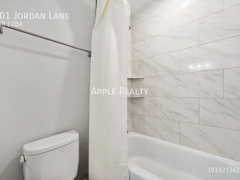 101 Jordan Ln — Photo 13