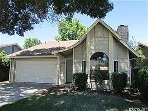 2nd image of 2725 Jeannie Ct