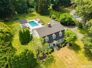 33 River Edge Farms Road, Madison, CT 06443