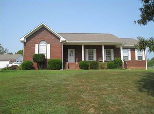 493 Ridgecrest Ln, Killen, AL 35645