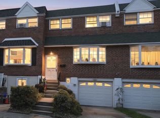 12564 Biscayne Dr, Philadelphia, PA 19154