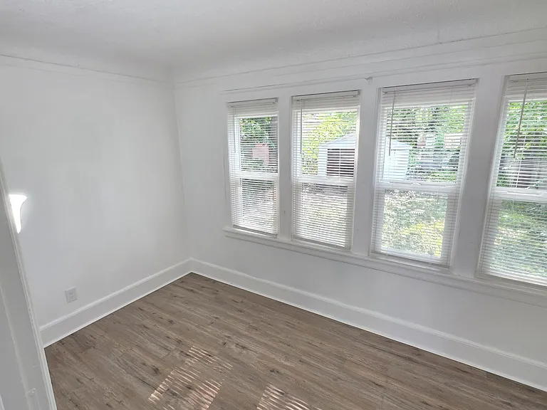 15039 Sorrento St — Photo 26