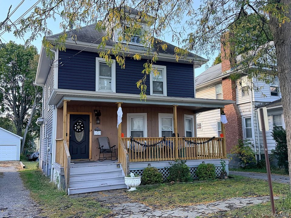 2nd image of 7 Lewis Avenue