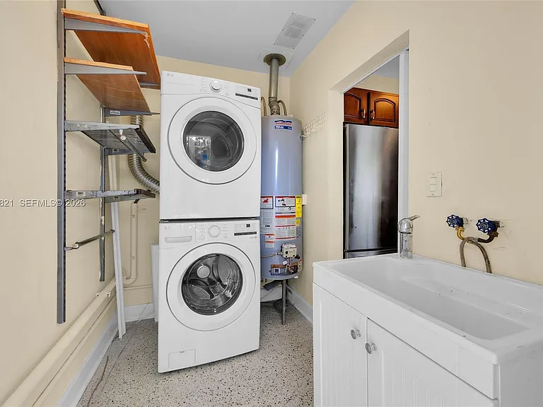 8141 SW 62nd Ct — Photo 18