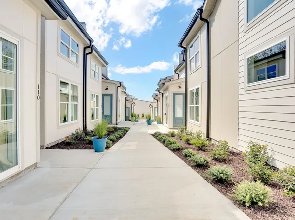 1105 S Hickory St #103, Chattanooga, TN 37404