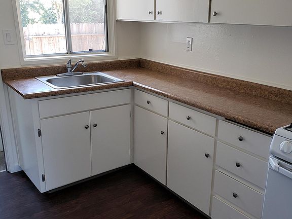 2nd image of 153 Donna Dr