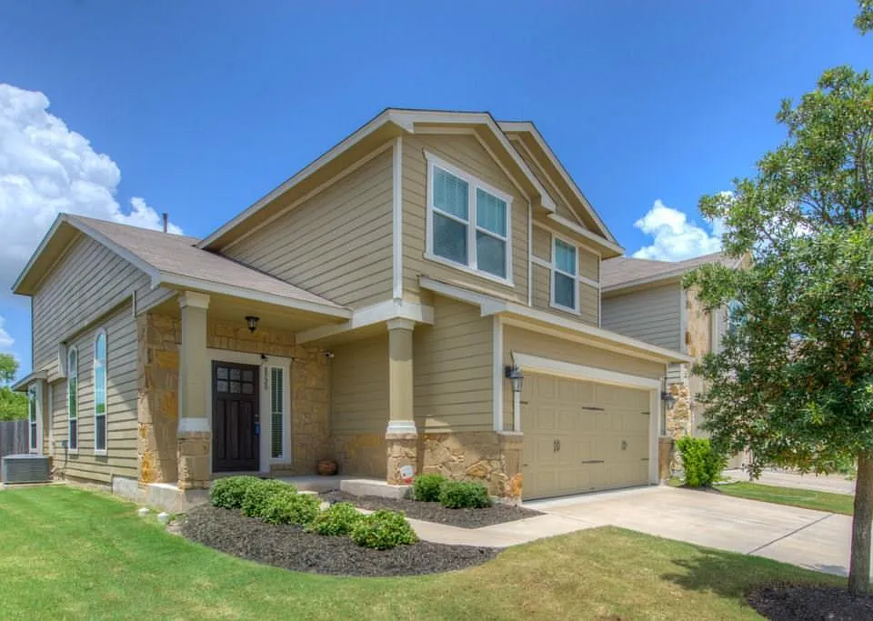 8520 White Ibis Dr