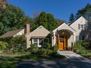 17 Wildwood Rd, Chappaqua, NY 10514