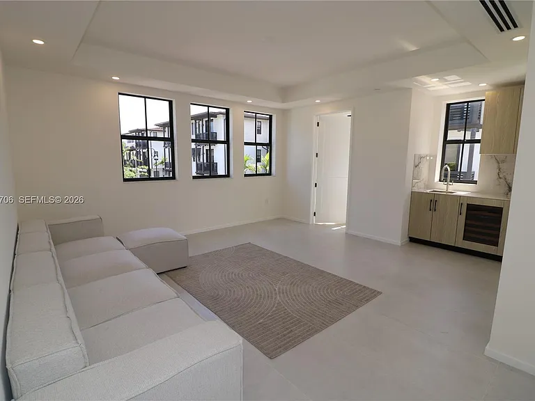 7504 SW 100th St #17 — Photo 9