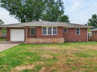366 SE Wilshire Ave, Bartlesville, OK 74006