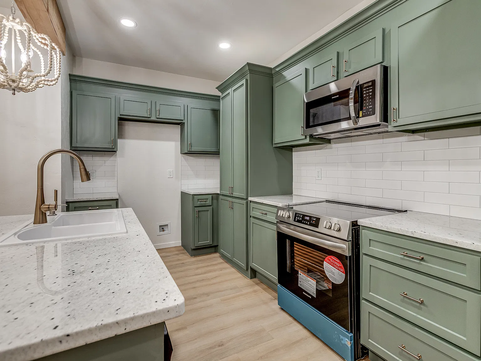 1723 West Park Place - 1 — Photo 2