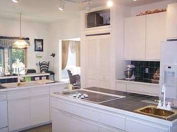 5th image of 271 Brittany Dr
