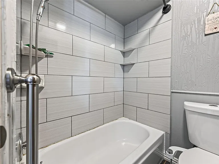 14515 Wunderlich Dr #403 — Photo 39