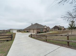 136 County Road 2513, Decatur, TX 76234
