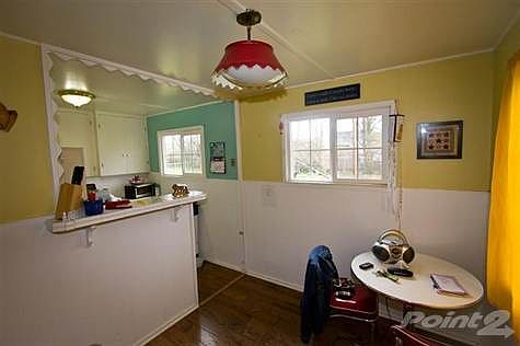 4th image of 1126 Exter Dr