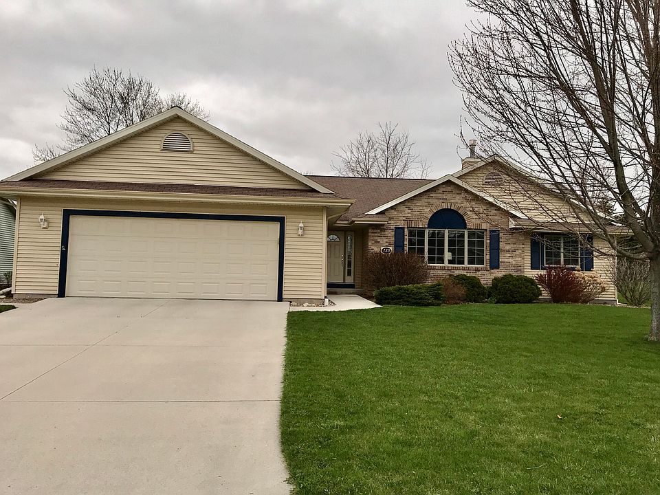 1st image of 133 Foxglove Ln