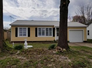 819 Park St, Miami, OK 74354