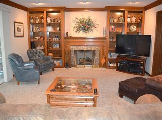 11298 Cornell Woods Dr, Cincinnati, OH 45241