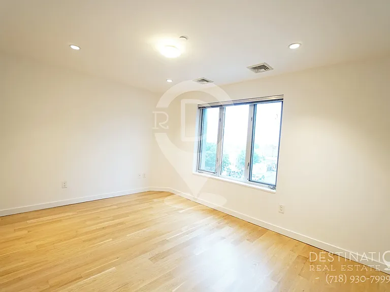 639 4th Ave #5D — Photo 17