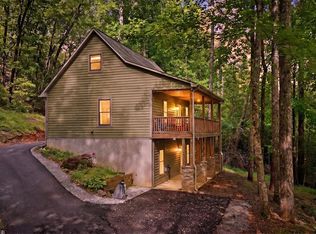 4 Matthews Creek Ln, Cleveland, SC 29635